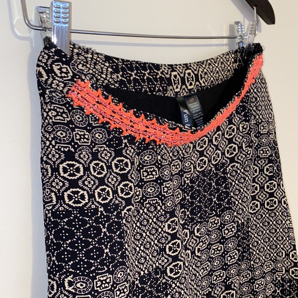 Crop Top and Skirt 2 Piece/Matching Set - Picture 7 of 10